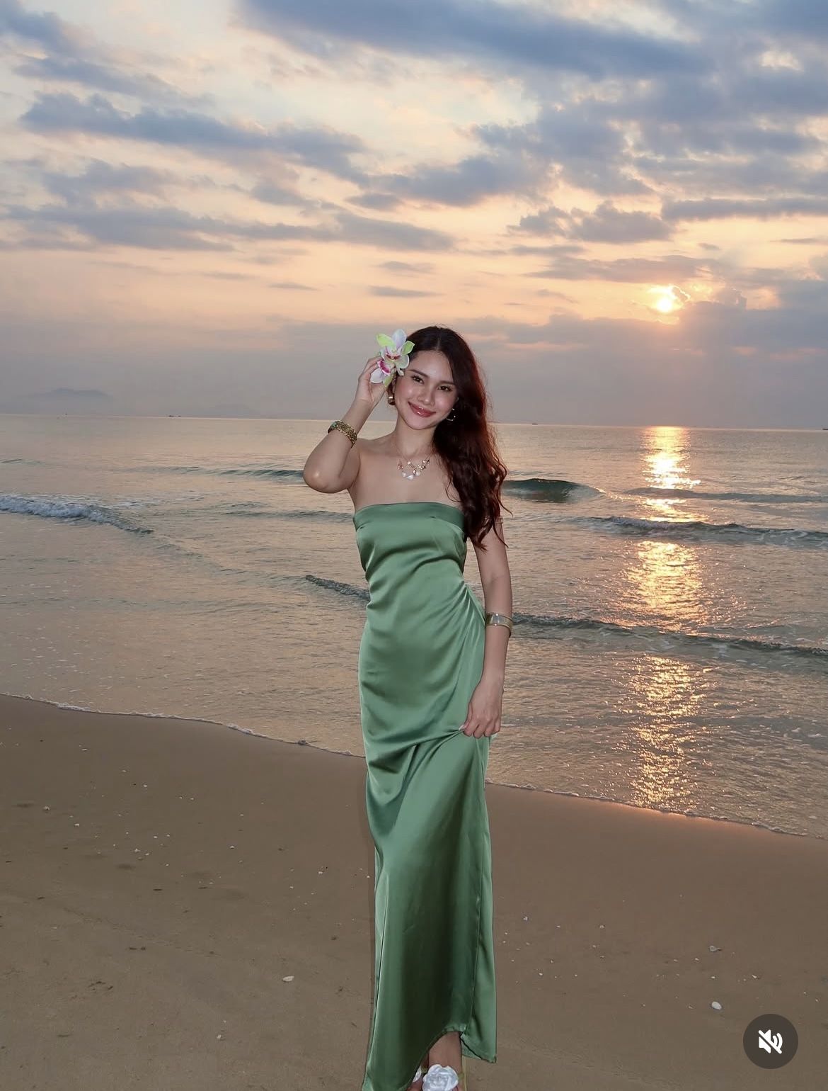 Simple Mermaid Strapless Green Satin Long Prom Dresses Formal Dress C5320