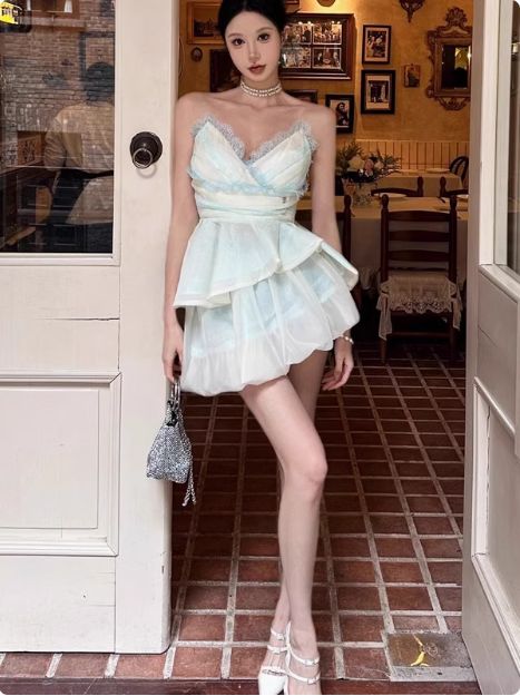 Unique A Line Strapless Satin Lace Short Homecoming Dress 17th Birthday Outfits C5345