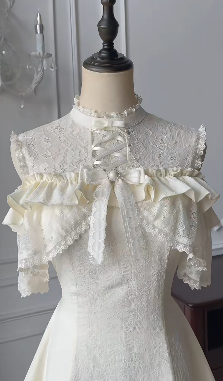 Ivory A Line Satin Lace Short Homecoming Dress 17th Birthday Outfits C5449