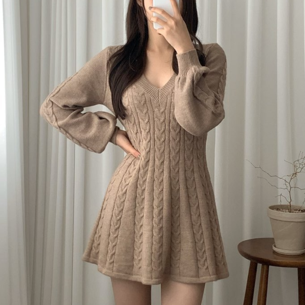 Marta Statement Women's Short Dress with Long Sleeves and V Neck Occasion Edit