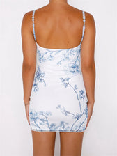 Vintage Low Cut Spaghetti Strap Backless Lace Mini Dresses 2