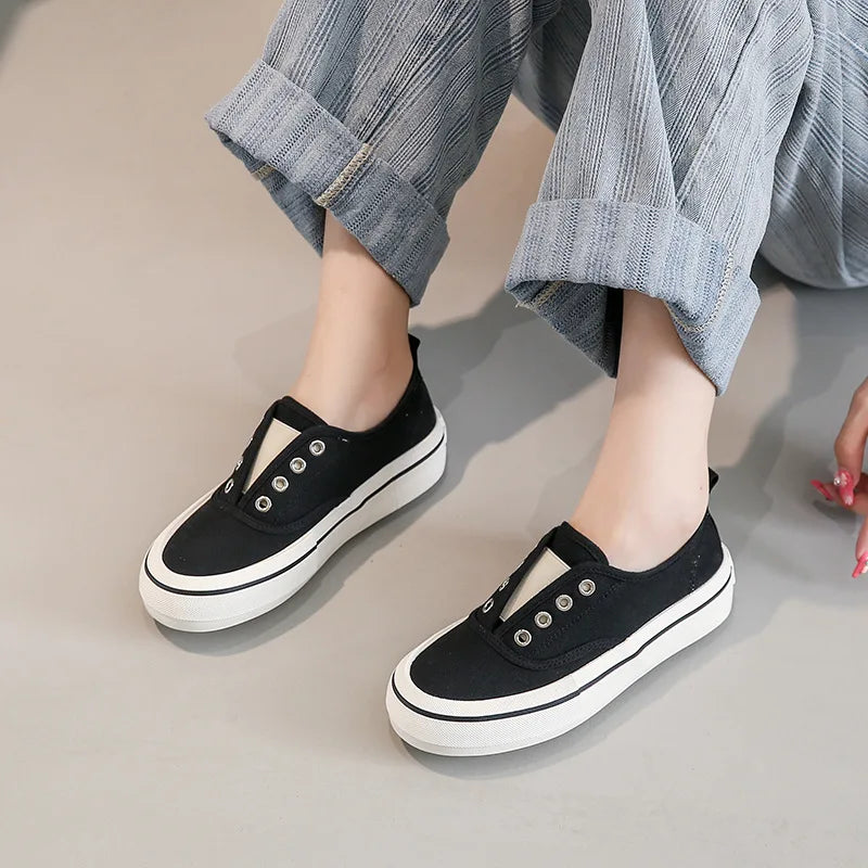 Canvas Lace Up Shallow Casual Solid Color Comfort Runner Outsole Fashion Skateboard