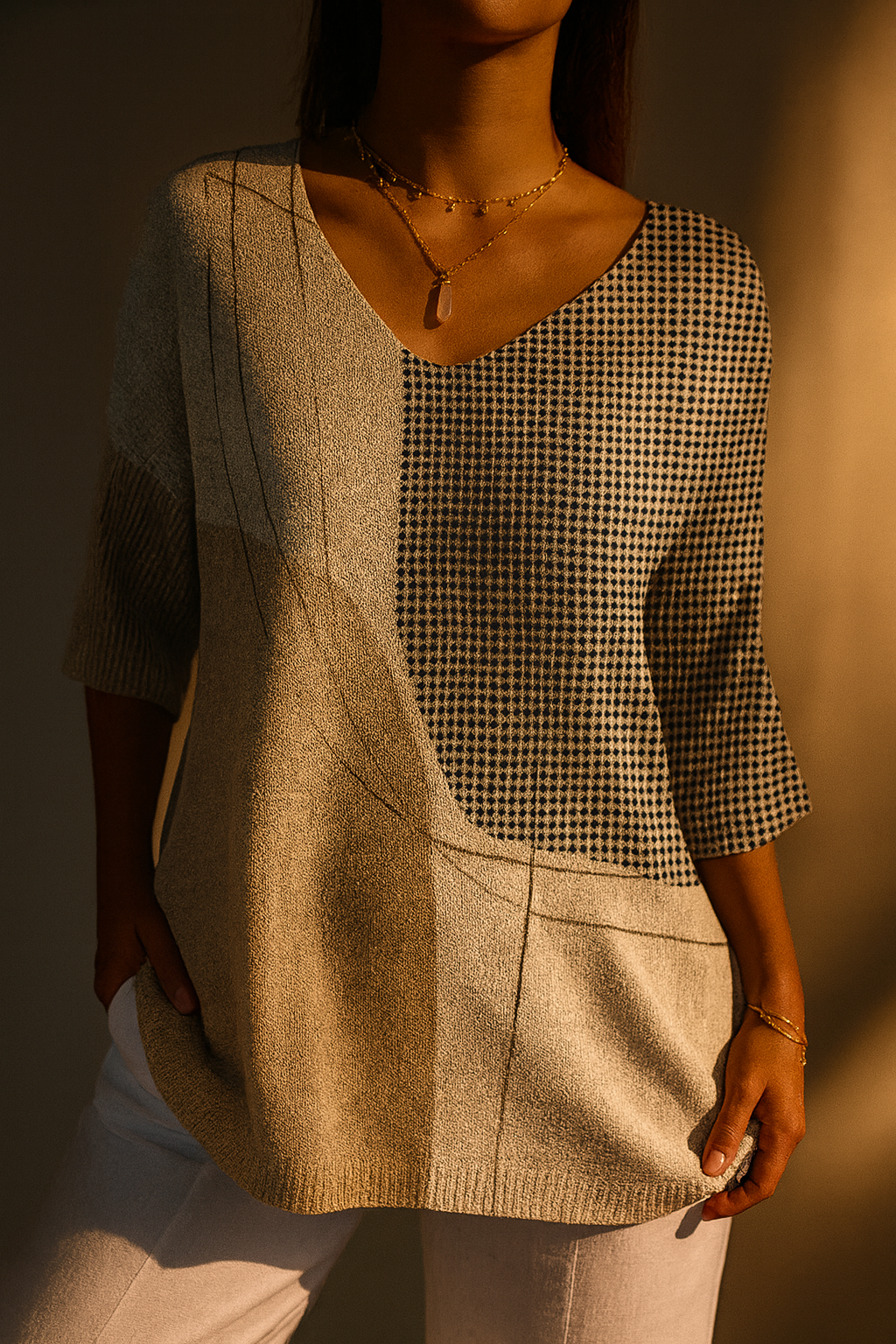 V-Neck Abstract Print Half Sleeve Tunic Top