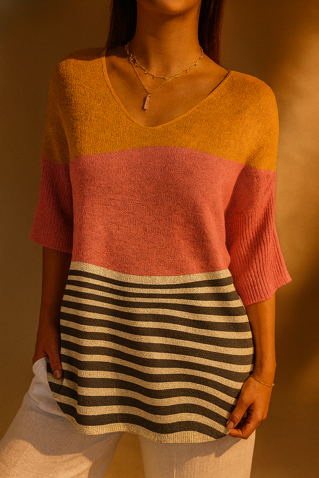 Color Block V-Neck Striped Hem Knit Top