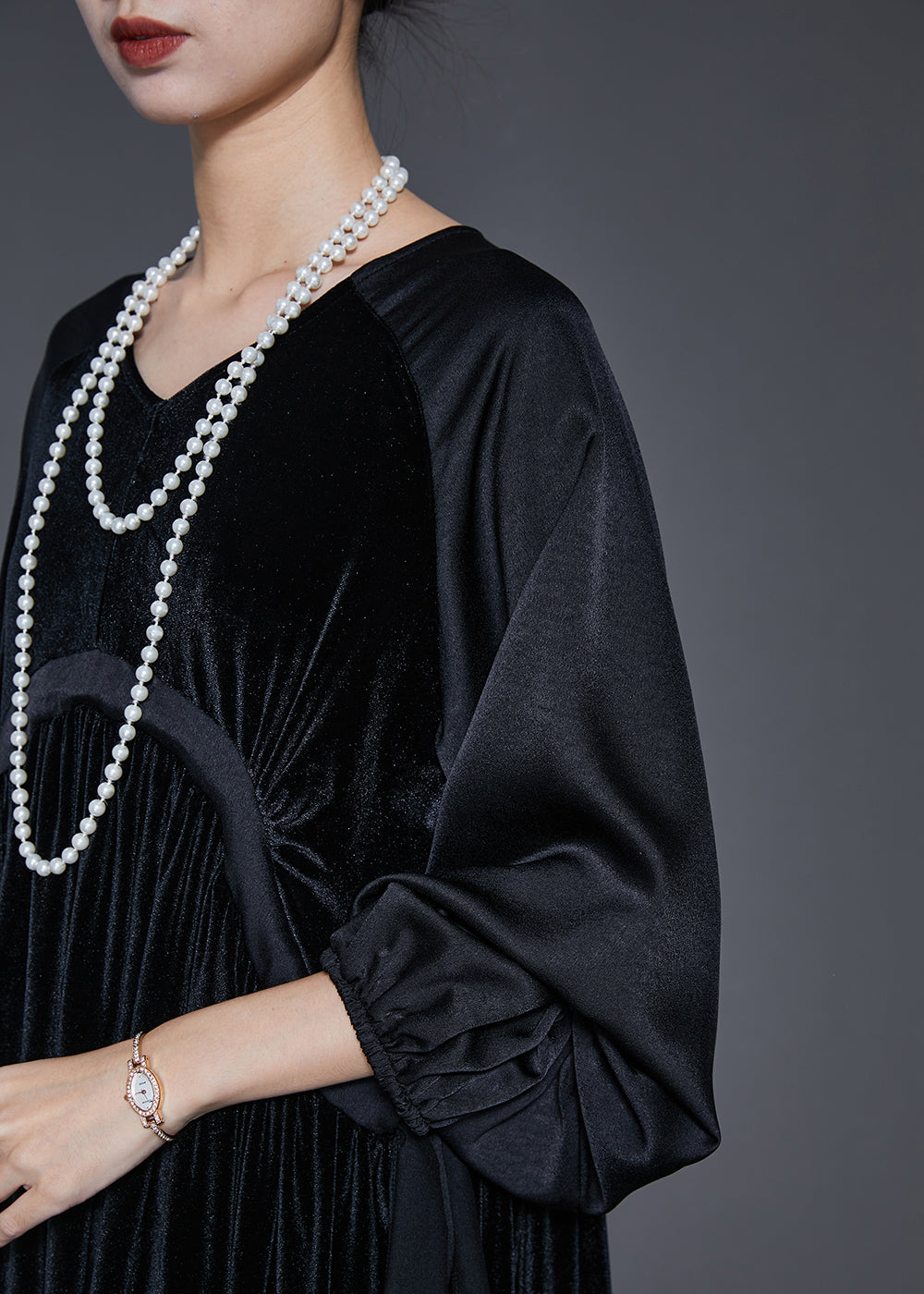 Velvet V-Neck Lantern Sleeve Empire Waist Side Tie Pleated Midi Dress