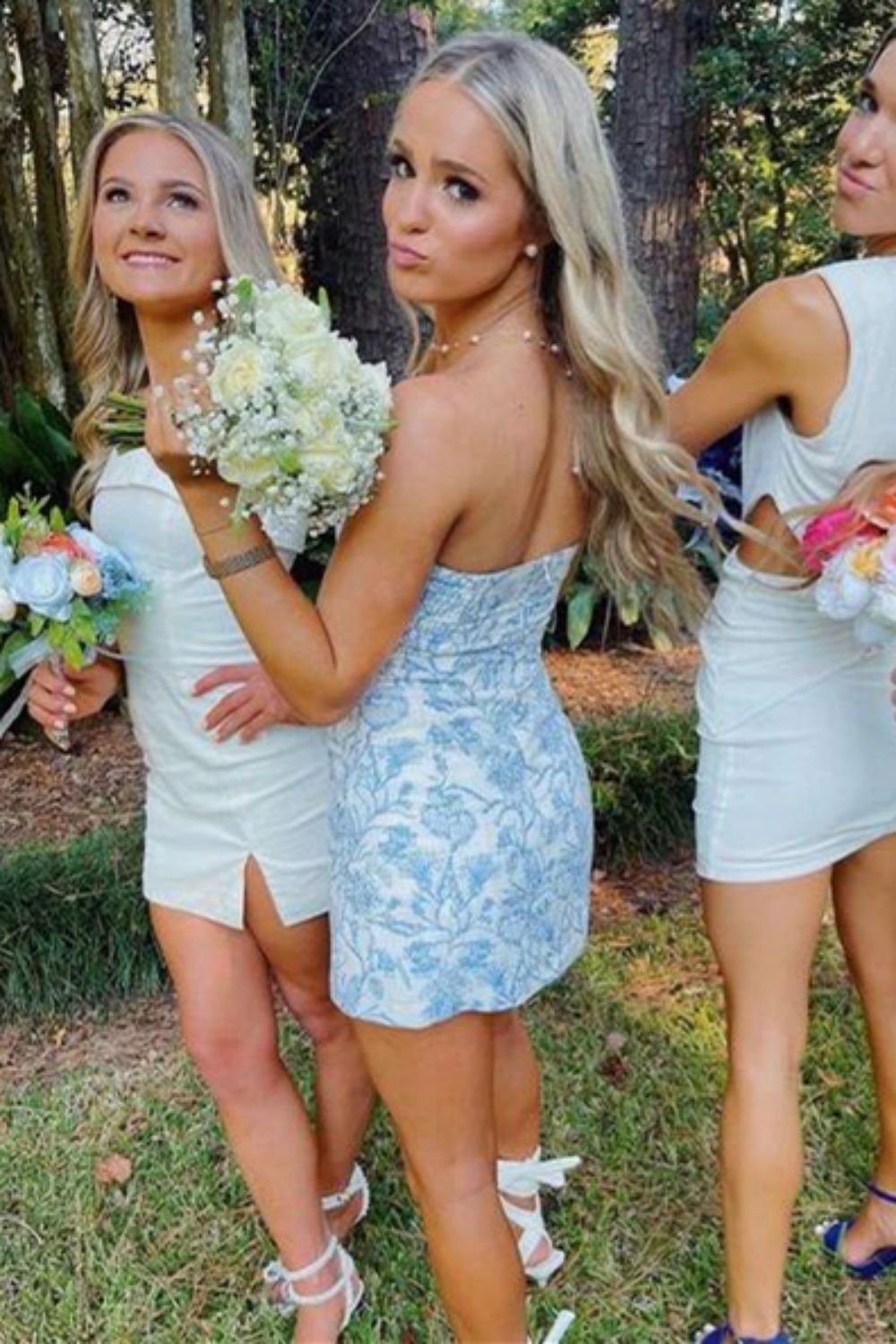 Chic Light Blue Sheath Strapless Short Homecoming Dress