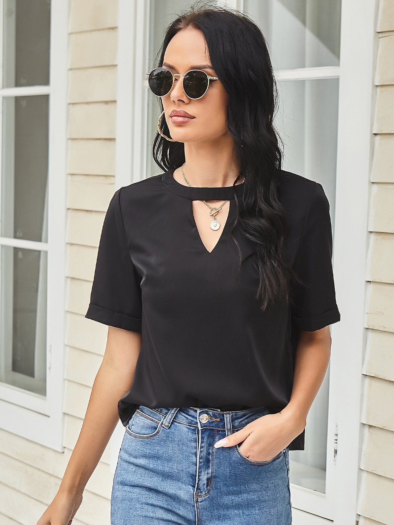 Cut Out Roll Up Sleeve Tee