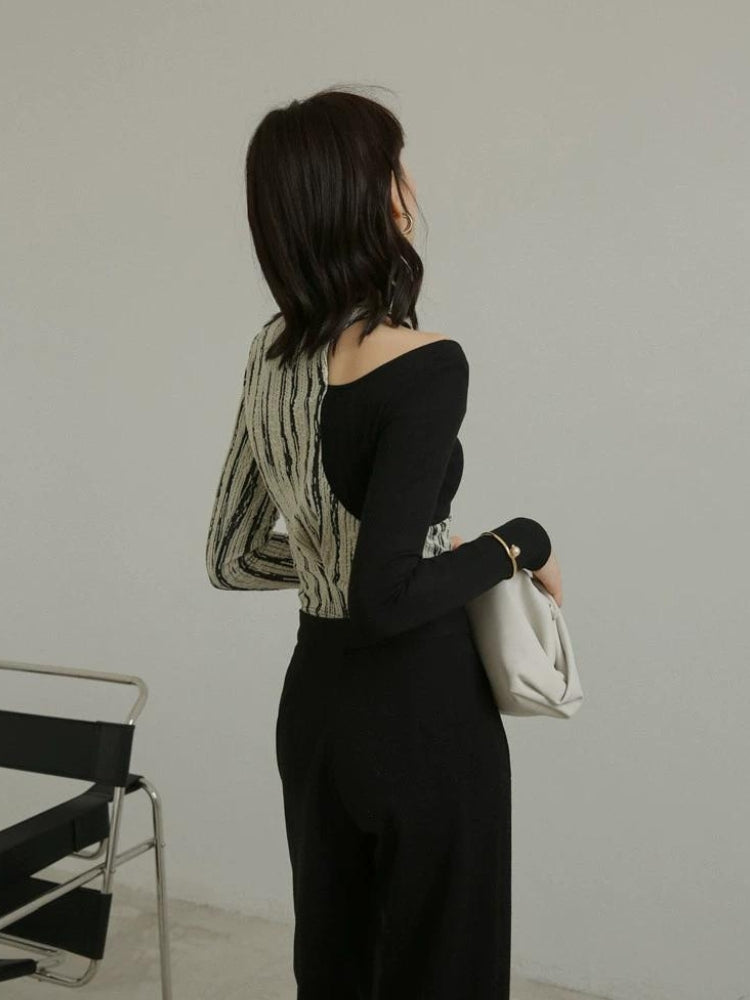 Cut Out Shoulder Patch Tank Top