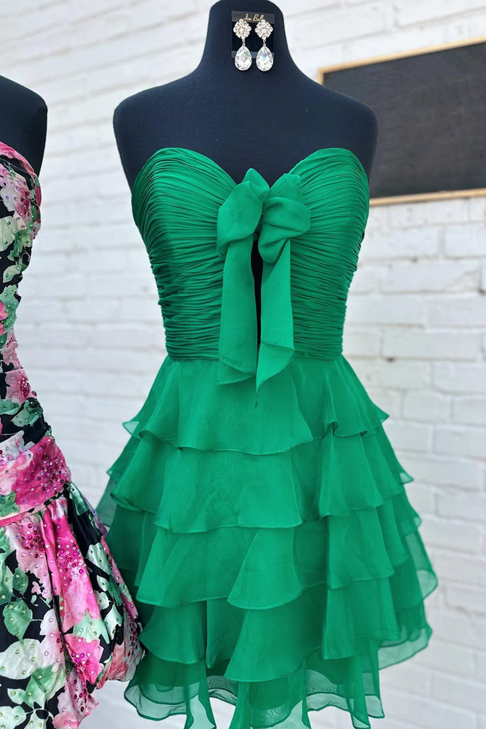 Cute A Line Sweetheart Green Short Homecoming Dress with Ruffles