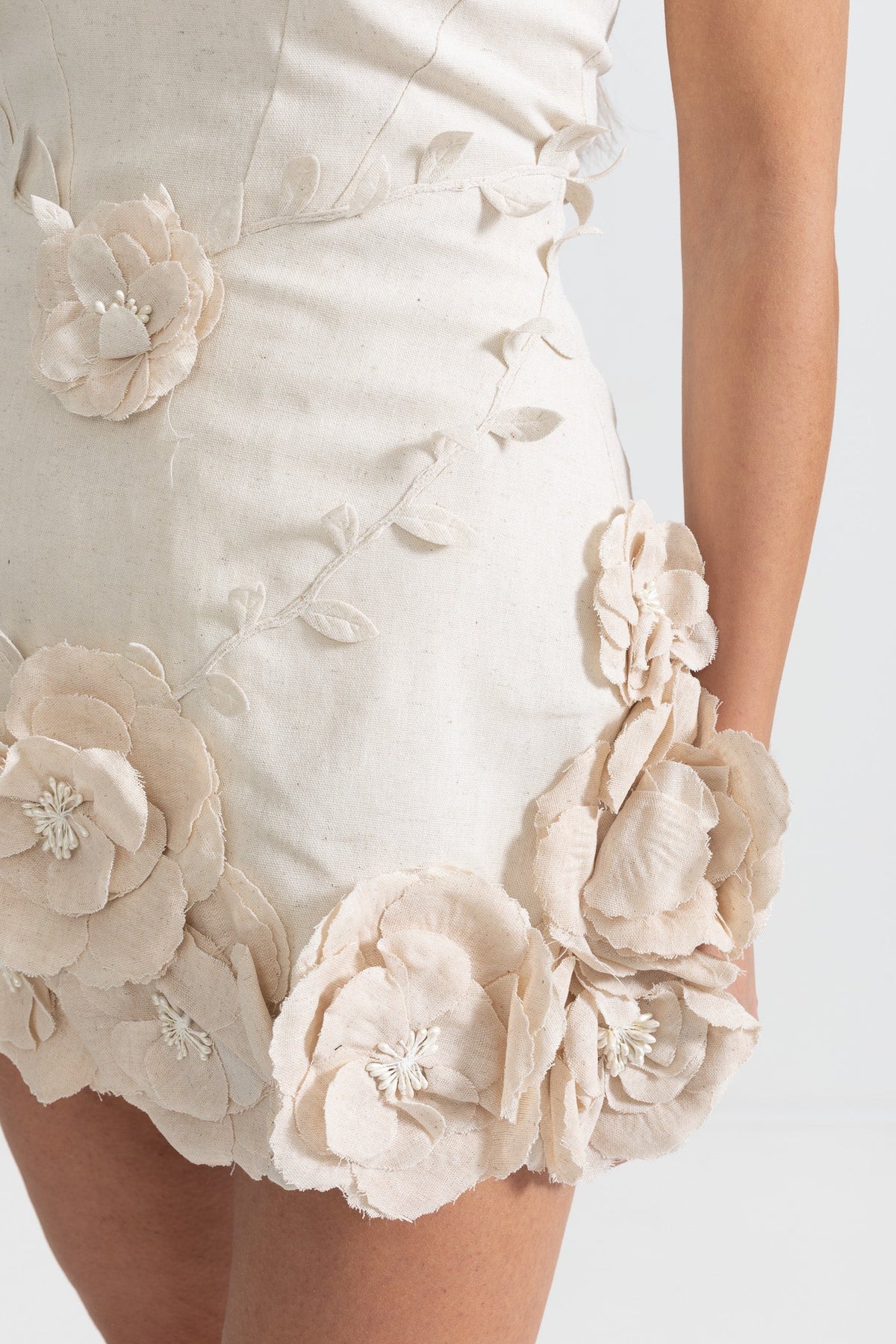 Strapless Bustier 3D Floral Applique Hem Mini Dress 10