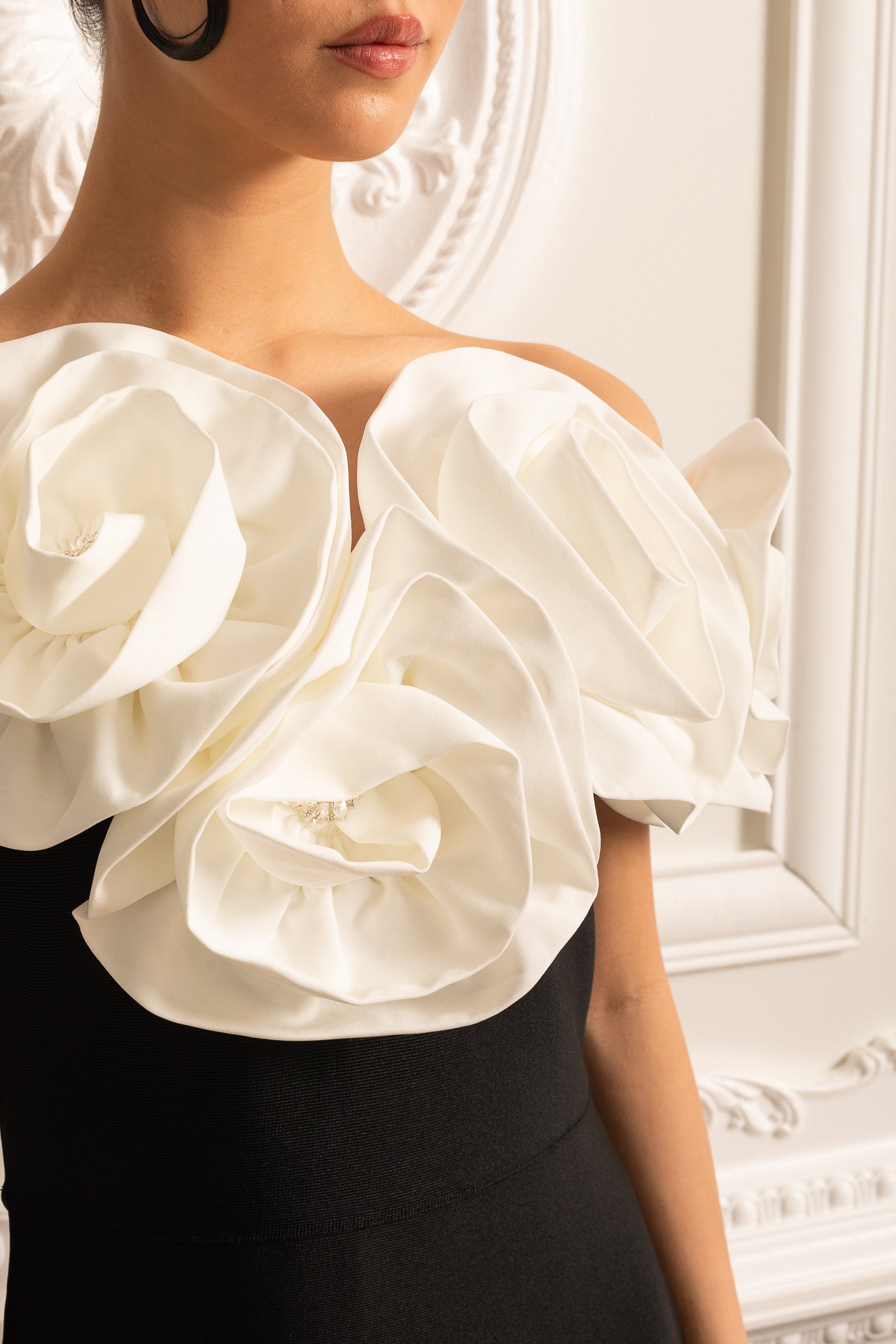 Fitted Gown With Large White Floral Embellishments - Black