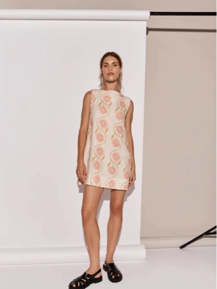 Fabiana Minimalist Mini Dress with Flowers Chic Silhouette Collection