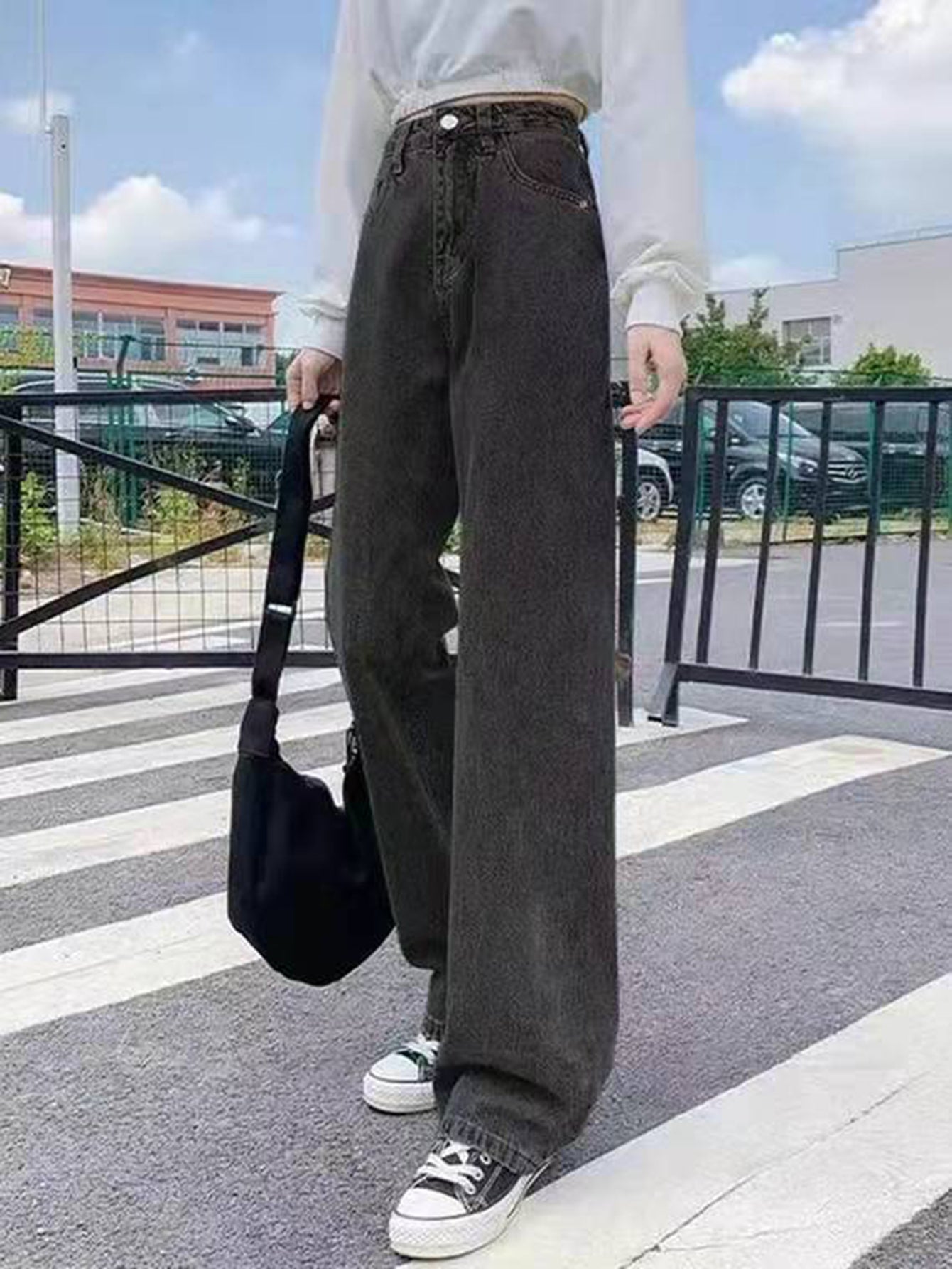 Denim high waisted loose slim solid straight leg trousers