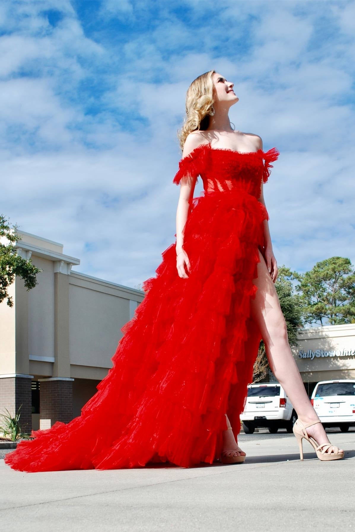 A  Line Off the Shoulder Ruffle Tiered Tulle Prom Dress with Slit