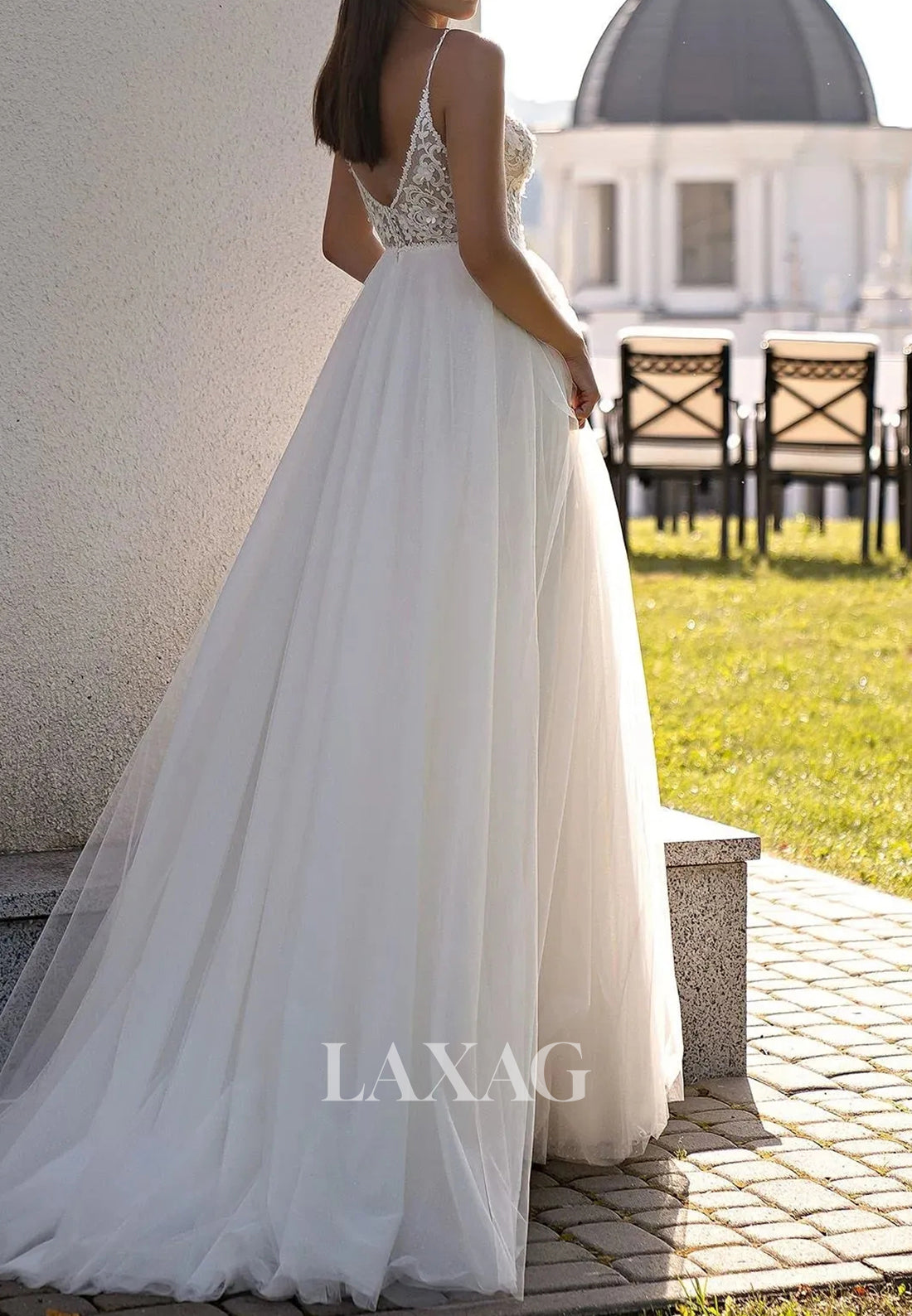 Deep V-Neck Sleeveless Tulle A-Line Wedding Dress Spaghetti Straps Applique Beaded Bride Gowns