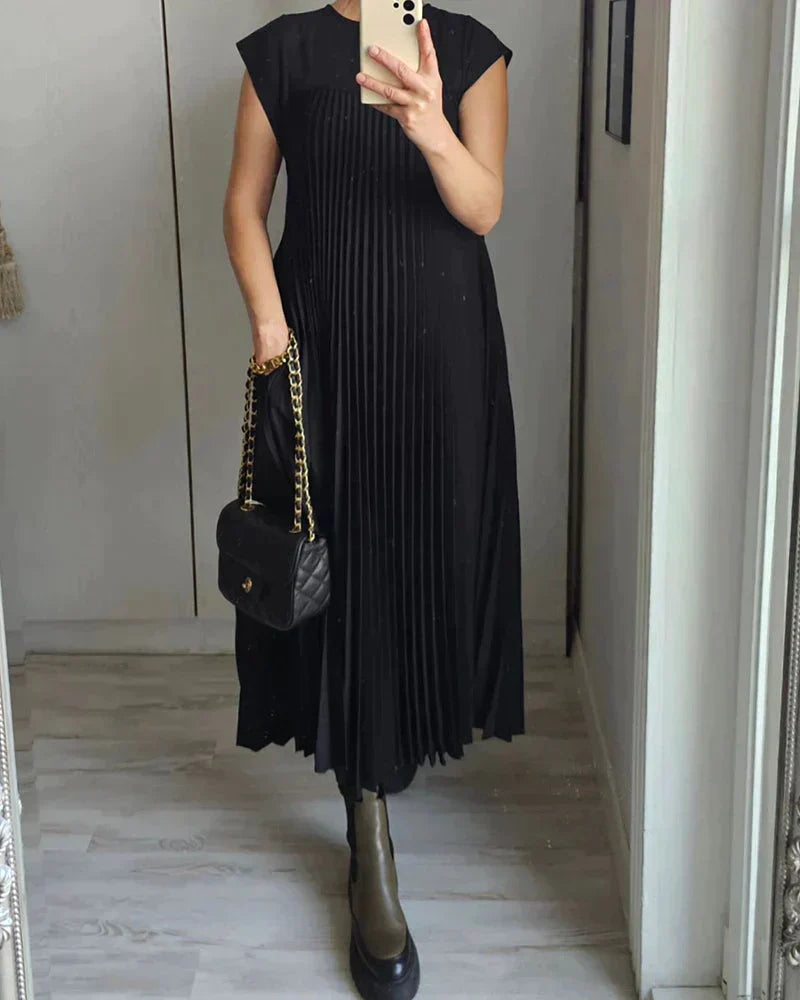 Simona Exclusive Sleeveless Dress with Pleats Evening Wear Edit