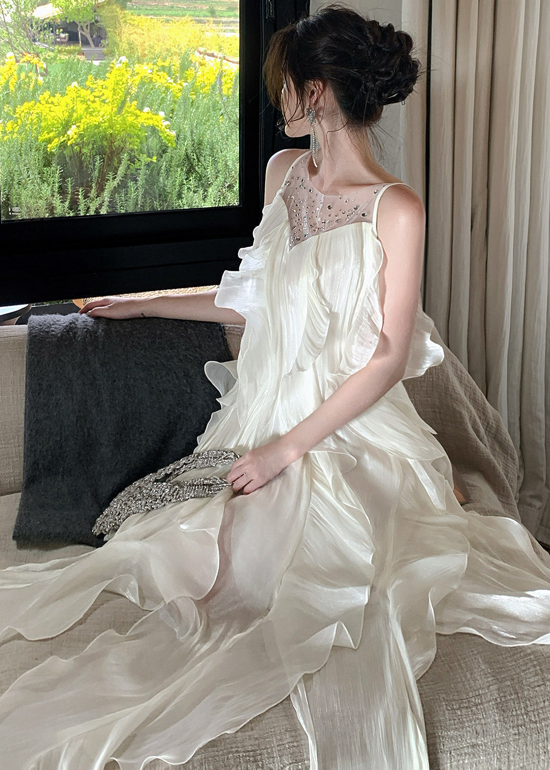 Fitted White Ruffled Patchwork Rhinestone Chiffon Long Dresses Summer 3