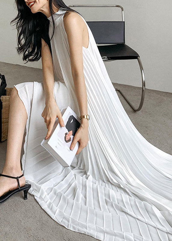 Halter Neck Sleeveless Pleated Flowy Chiffon Maxi Dress