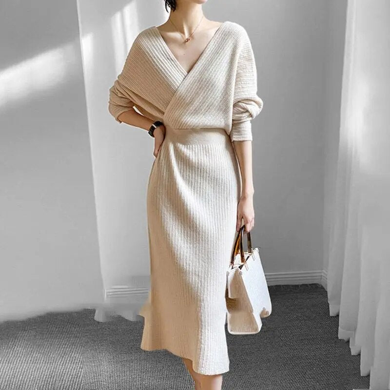 Ngan Fell Knit Dress for Women Elegant Evening Look