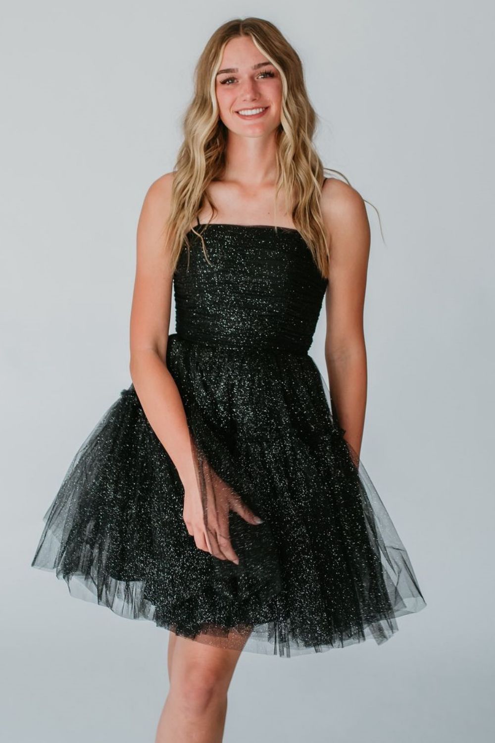 Glitter Black A-Line Spaghetti Straps Lace Up Short Tulle Homecoming Dress