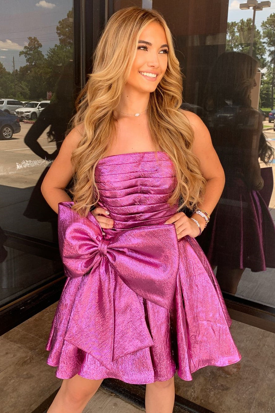 Glitter Pink A-Line Strapless Short Pleaded Homecoming Dress With Bowknot