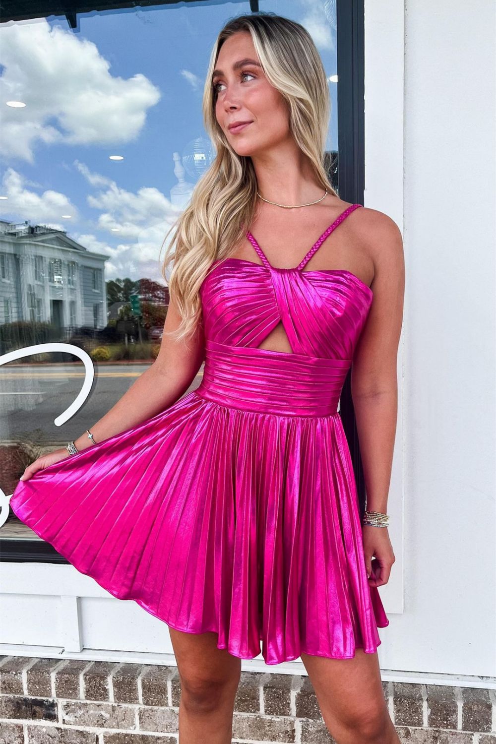 Gold A-Line Halter Neck Short Metallic Homecoming Dress