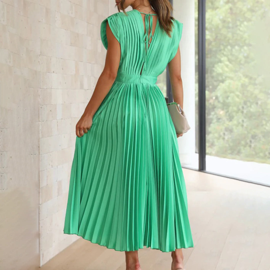 Mertxe Elegant V-neck Pleated Maxi Dress for Women Sophisticated Look