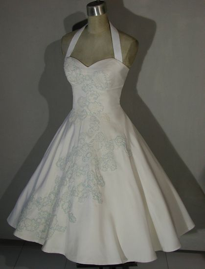 Classy White Halter Satin Applique A Line Short Prom Dress Formal 7th Grade Homecoming Dress D282