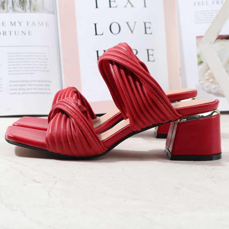 Beautiful Pretend Pump Sandals