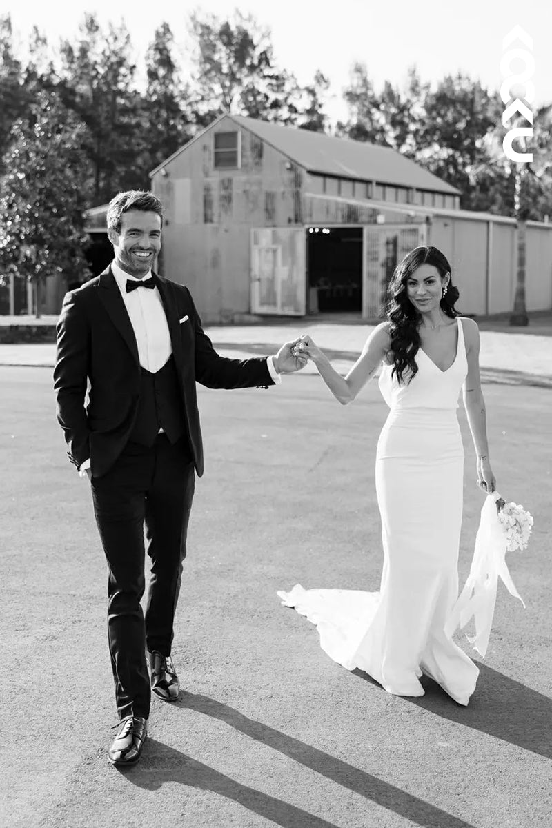 K1897 - Romantic & Charming Scoop Straps Sheath Wedding Dress