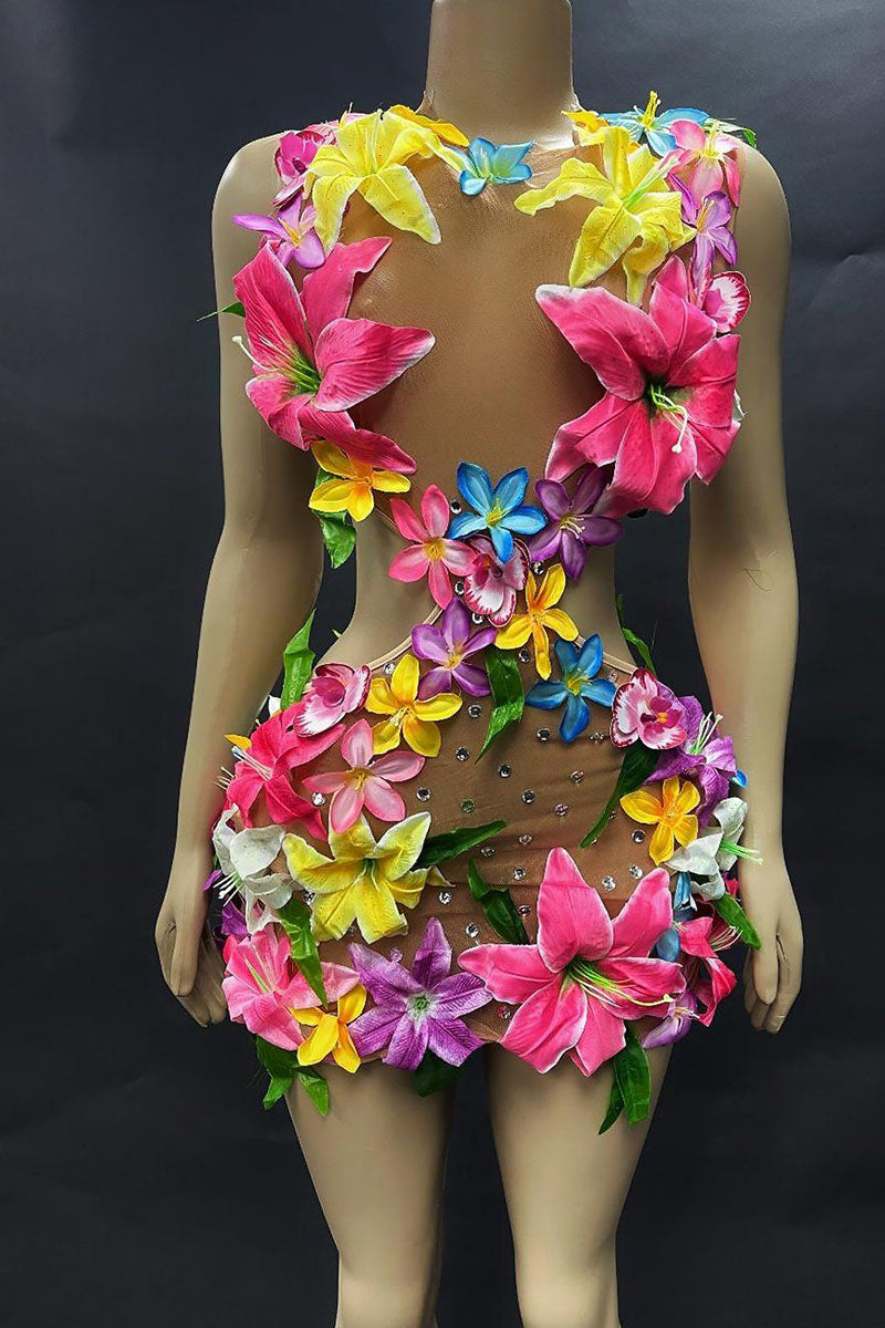 H5566 - Scoop Floral Appliqued Cut Outs Sheer Tulle Sheath Mini Homecoming Dress