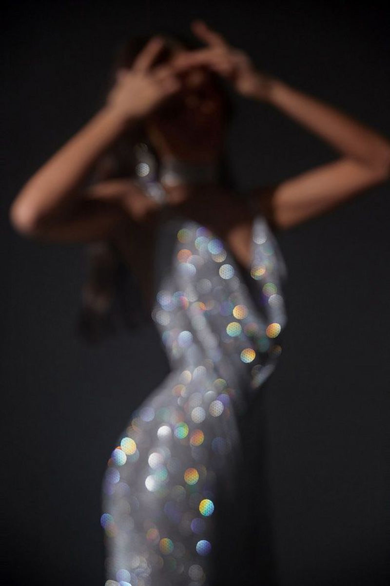 H5644 - Low V-Neck Sleeveless Sequined Sheath Mini Homecoming Party Dress