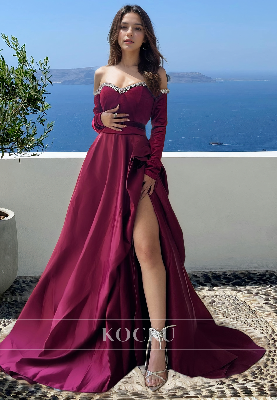 Slopping A-Line Sweetheart Long Sleeves Side Slit Train Pleats Satin Formal Occasion with Beads