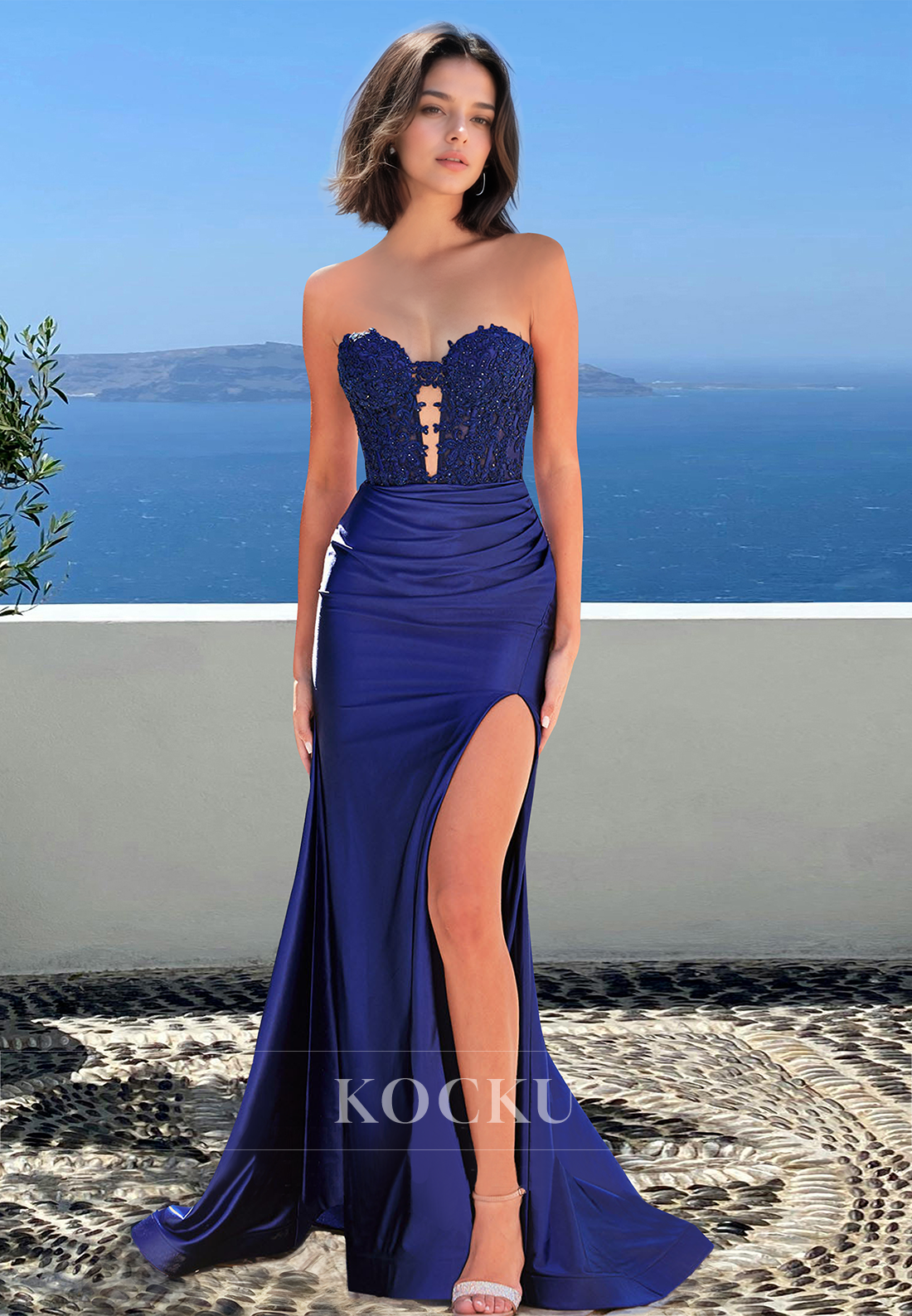 Glamorous Sweetheart Sheath Prom Dress Sleeveless Side Slit Beads Party Dress with Appliques