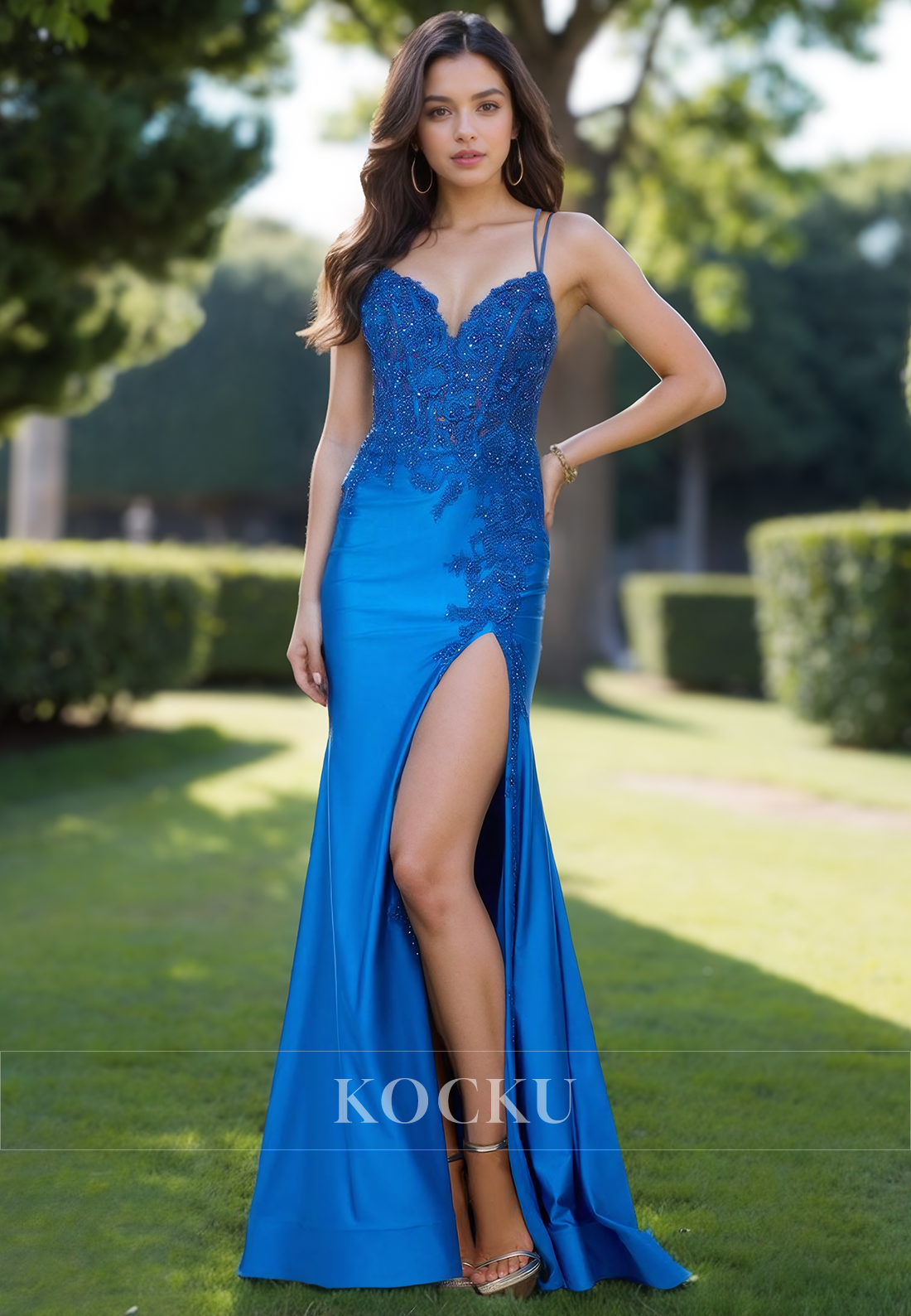 Glamorous Spaghetti Straps Sheath Prom Dress Sweetheart Satin Party Gown with Beaded