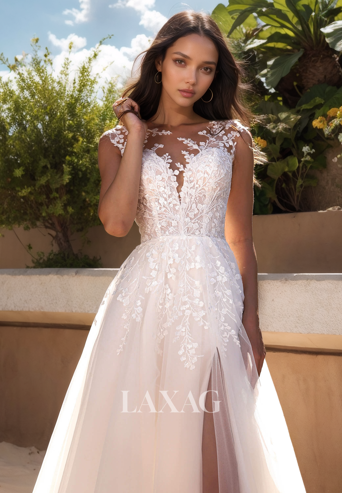 Deep V-Neck Sleeveless High Slit A-Line Wedding Dress Applique Pleated Sheer Tulle Bride Gowns