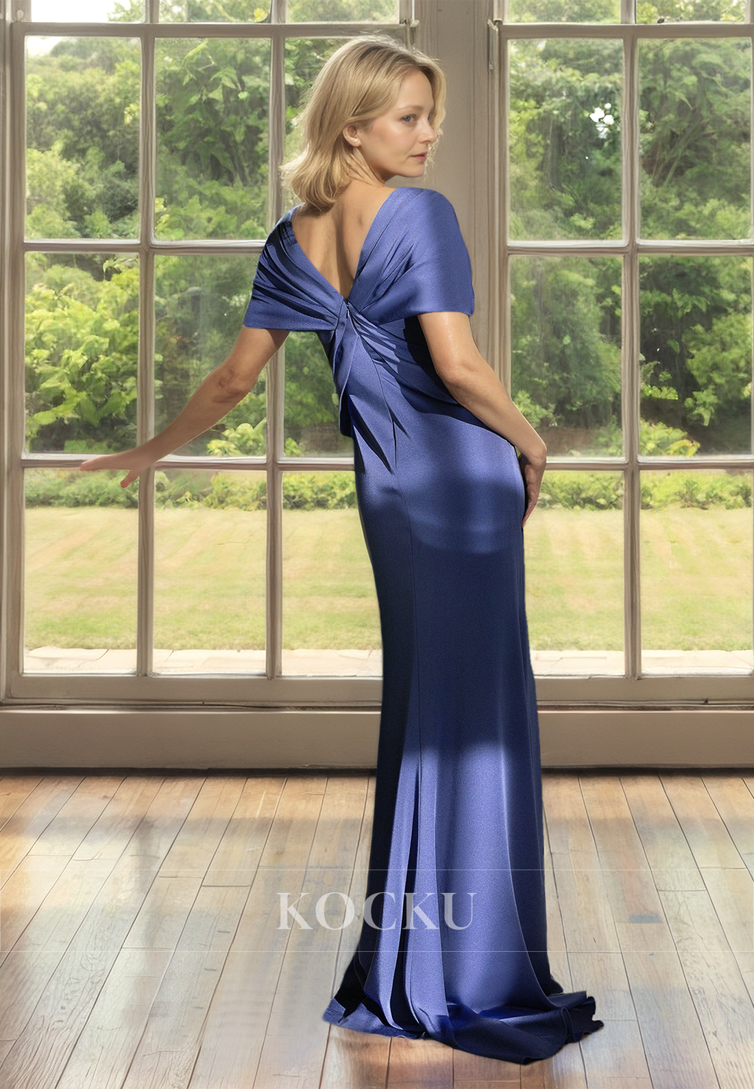 Simple&Casual V-Neck Sleeveless Sheath Pleats Satin Cocktail Gowns Mother of Bride Dress with Train