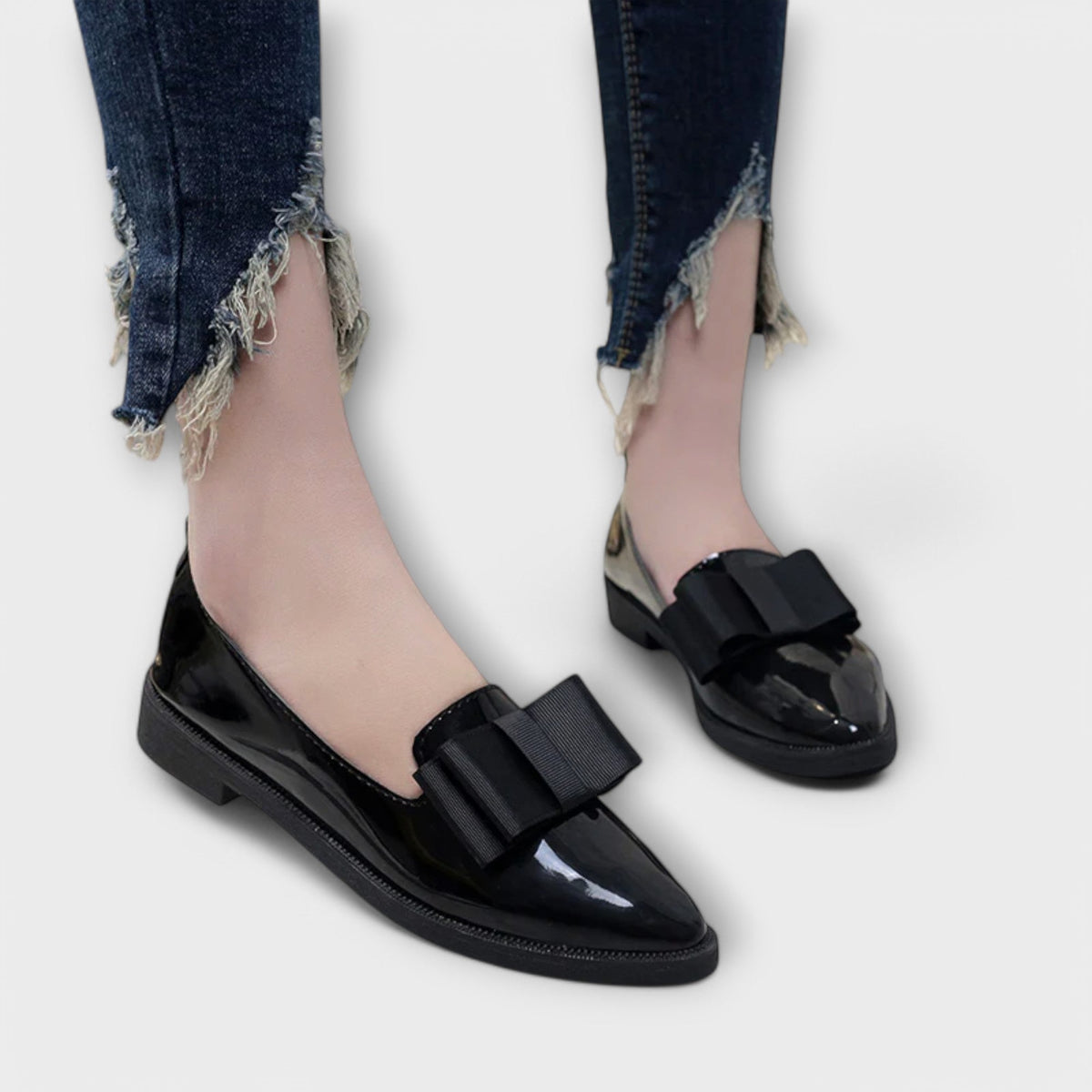 Pointed Toe Bow Flat Loafers