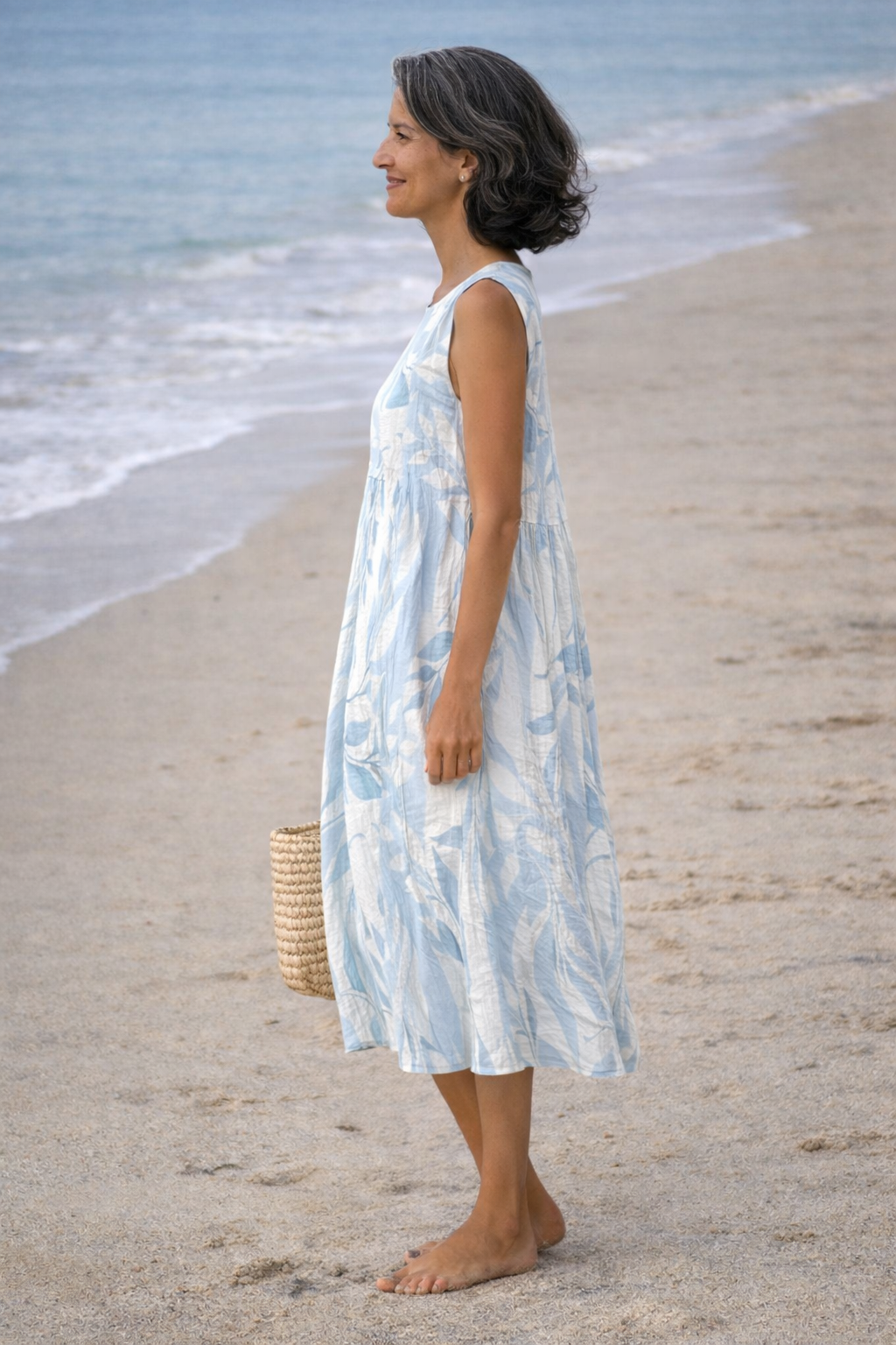 Round Neck Sleeveless Leaf Print Midi Dress