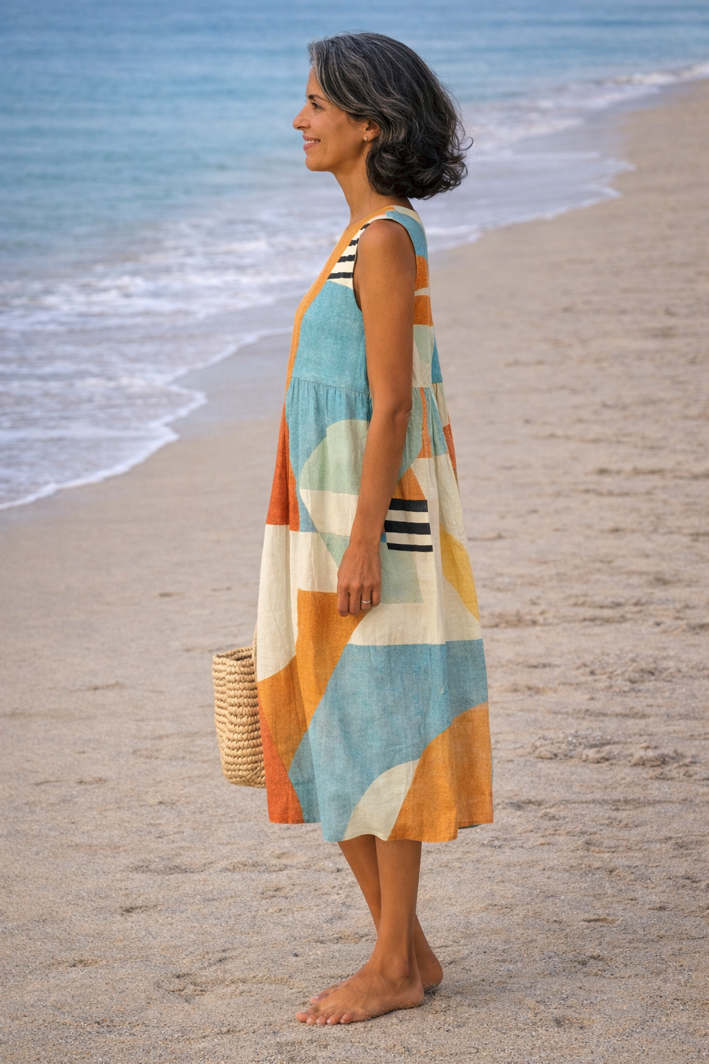 Geometric Print Round Neck Sleeveless Midi Dress