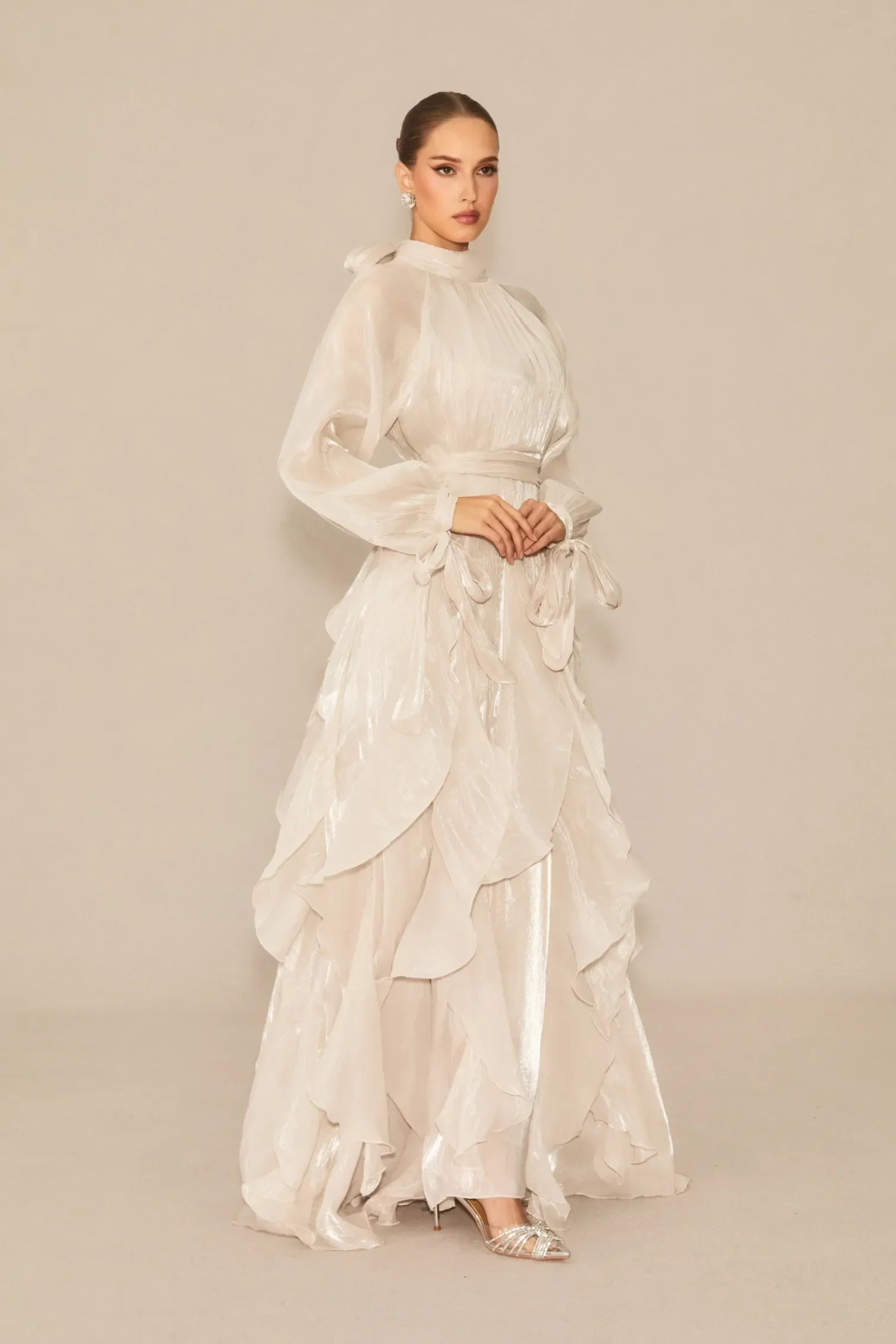 LGRQ early autumn turtleneck full sleeves shinny ruffles pullover Arabic styles floor length vacation dress female vestido