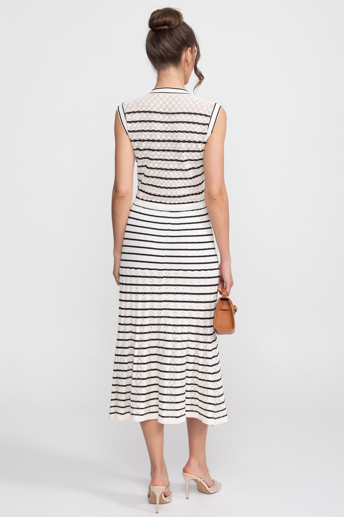 Striped Knit V-Neck Sleeveless Button Front Pocket Midi Dress 4