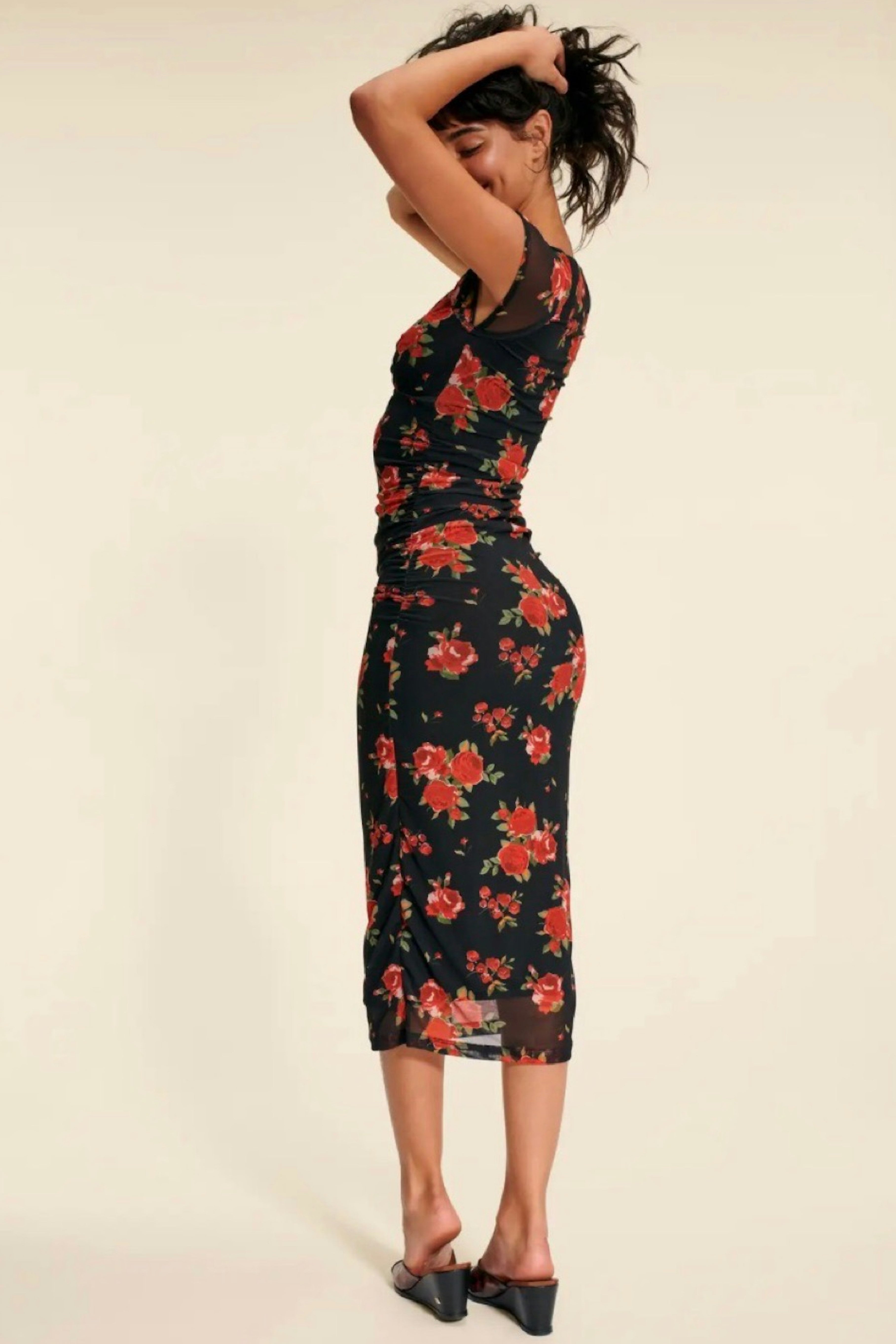 Floral Mesh Sweetheart Cap Sleeve Ruched Bodycon Midi Dress