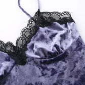 Deep V-Neck Lace Bodycon Crop Top