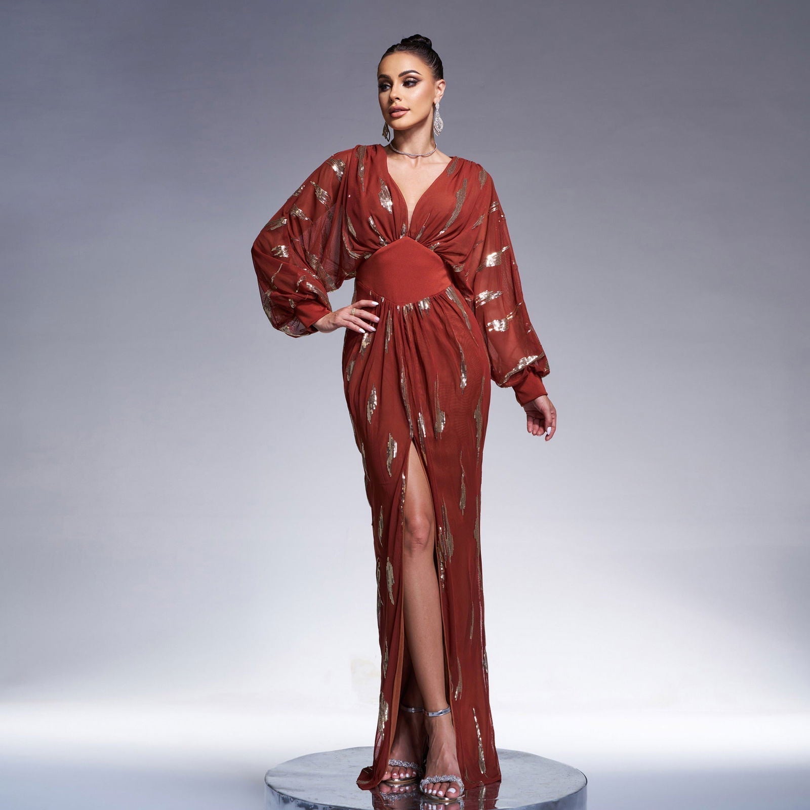 Long Sleeved Elegant V neck Long Sequined Cocktail Evening Dress Bridesmaid