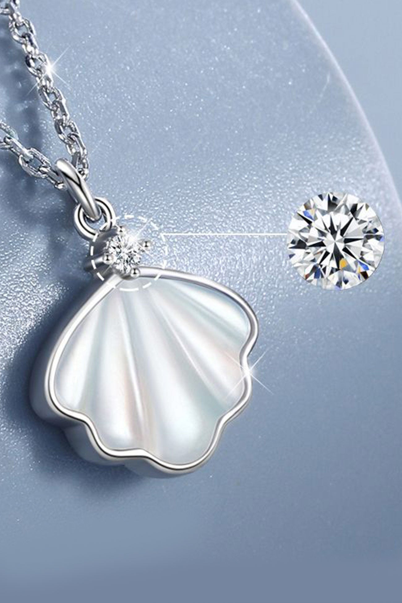 Shell Pendant Necklace