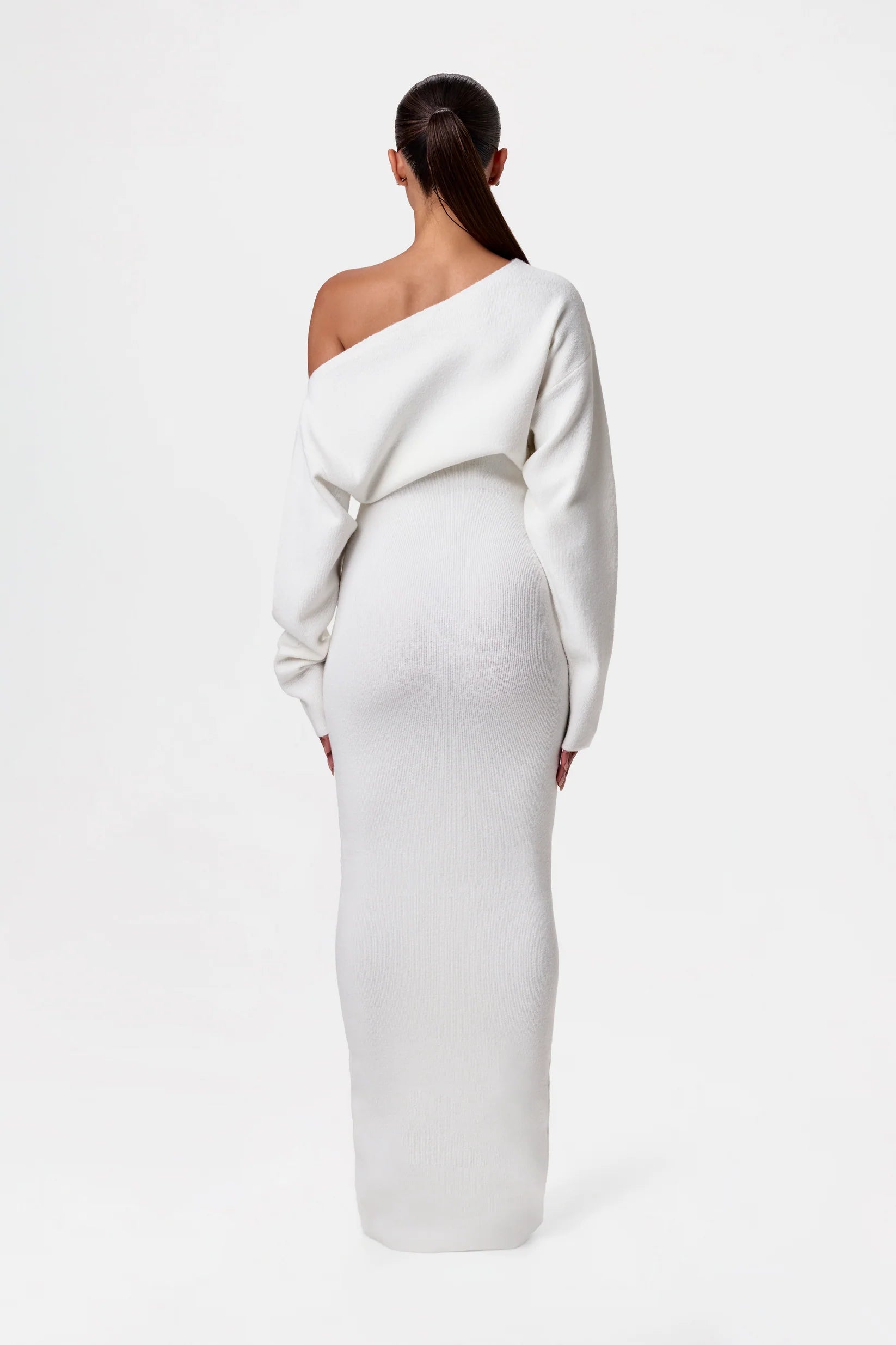 Vania Boutique Sweater Dress with Dropped Shoulders Elevated Occasion Wear