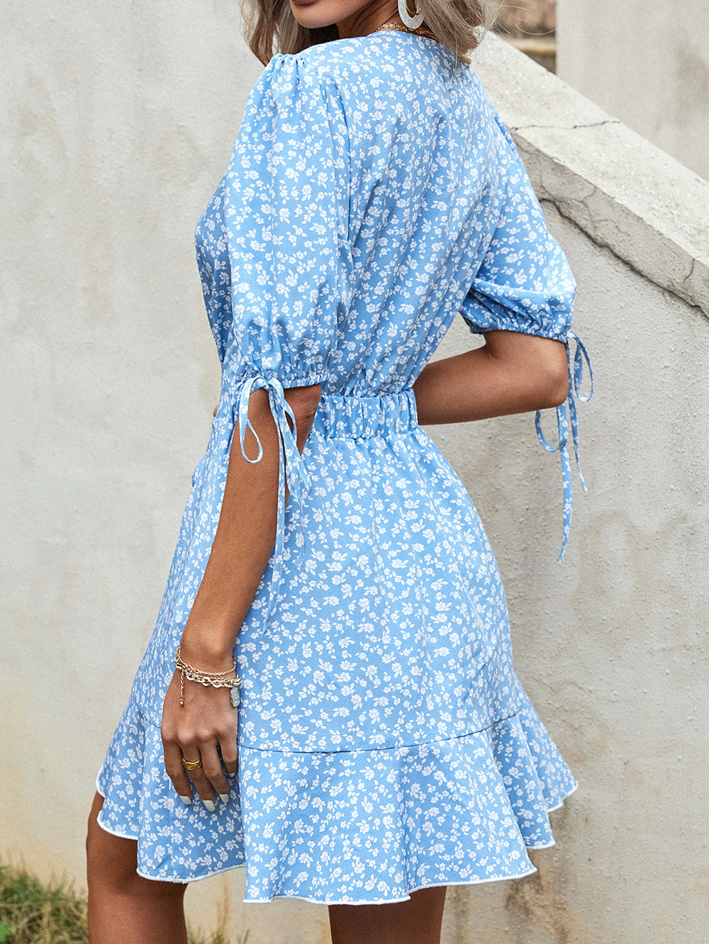 New Fresh and Sweet V-neck Bow Floral Dress