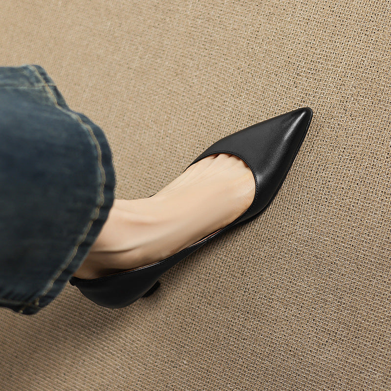 Pointed Toe Kitten Heel Pumps