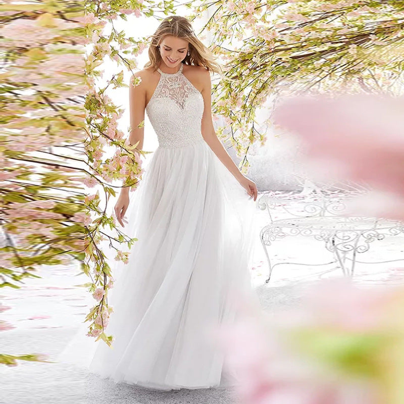 Halter Neck Lace Bodice Sleeveless Tulle A-Line Maxi Wedding Dress